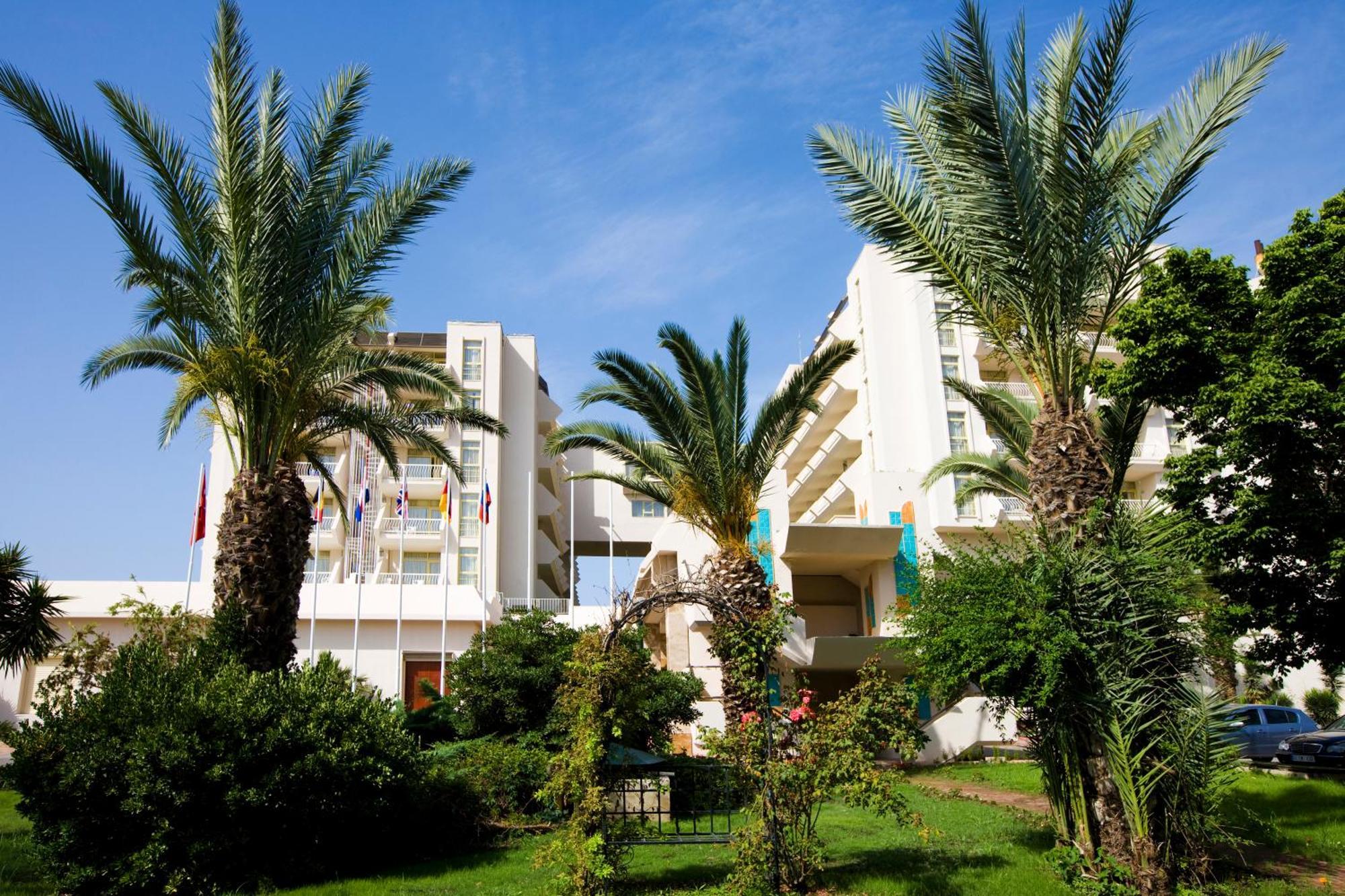 Fantasia Deluxe Hotel Кушадасы Экстерьер фото