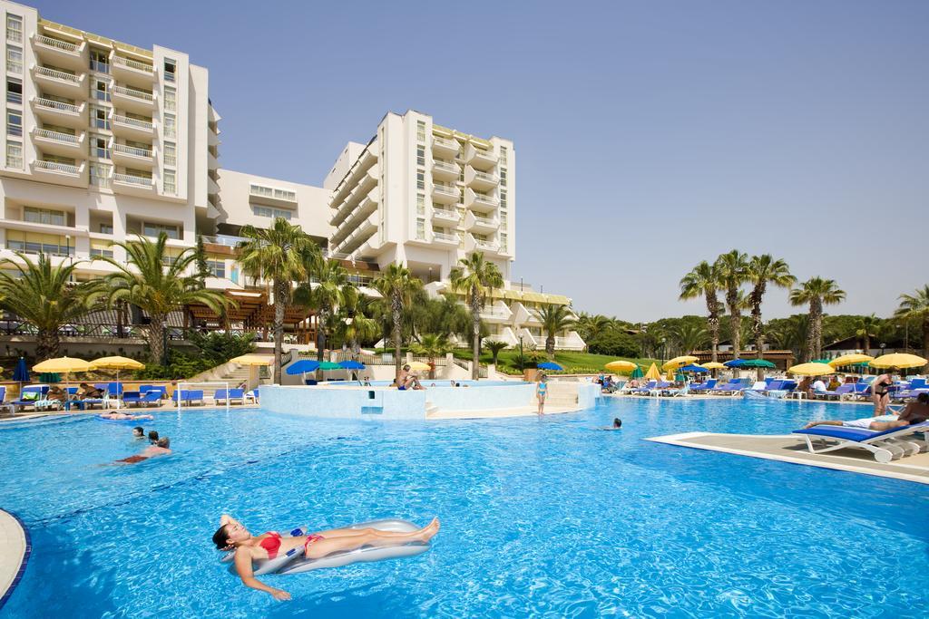 Fantasia Deluxe Hotel Кушадасы Экстерьер фото